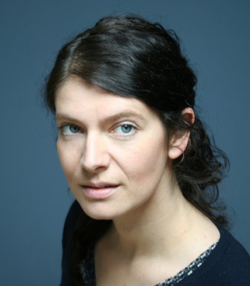 L'animatrice Christel Périssé-Nasr Portrait de Christel, l'animatrice des ateliers d'écriture